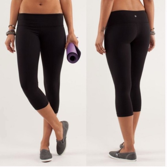 lululemon athletica Pants - Lululemon Capri Black Leggings